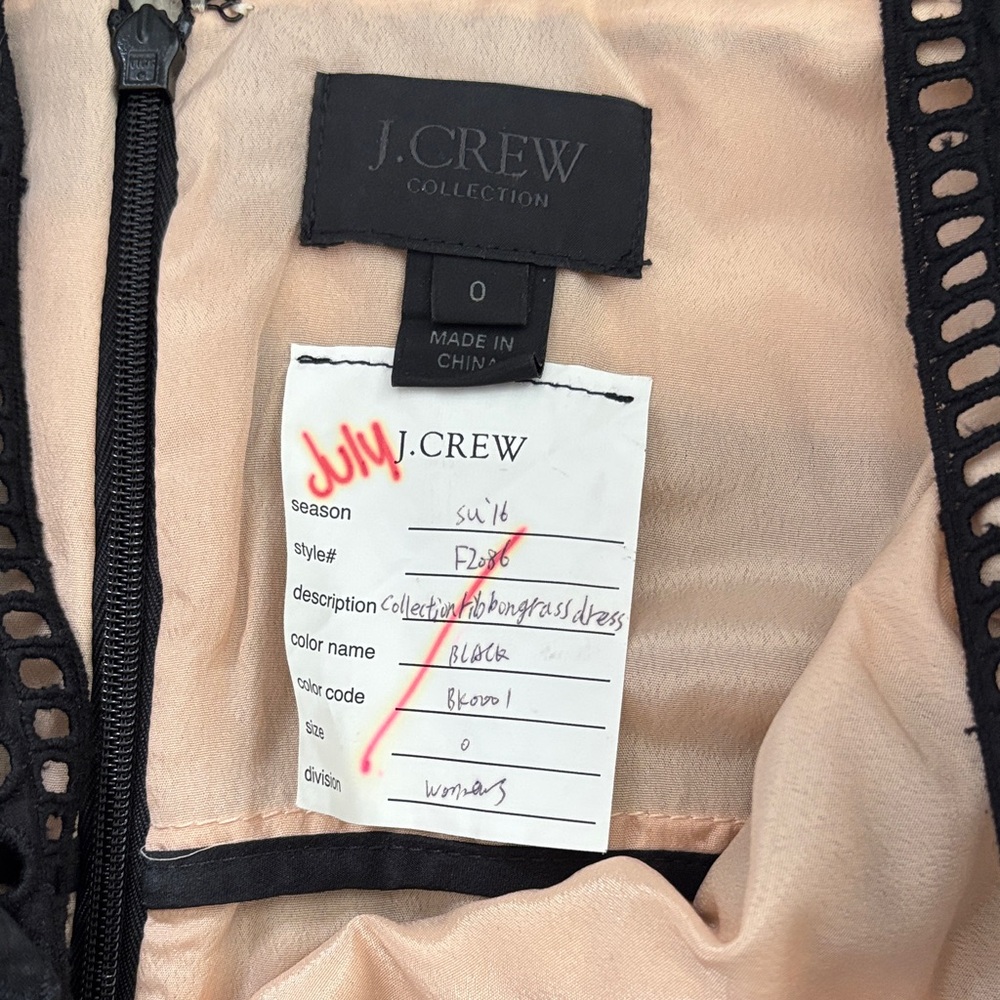 JCREW COLLECTION DRESS in Austrian Eyelet - Black, Size 0 - Picture 4 of 9